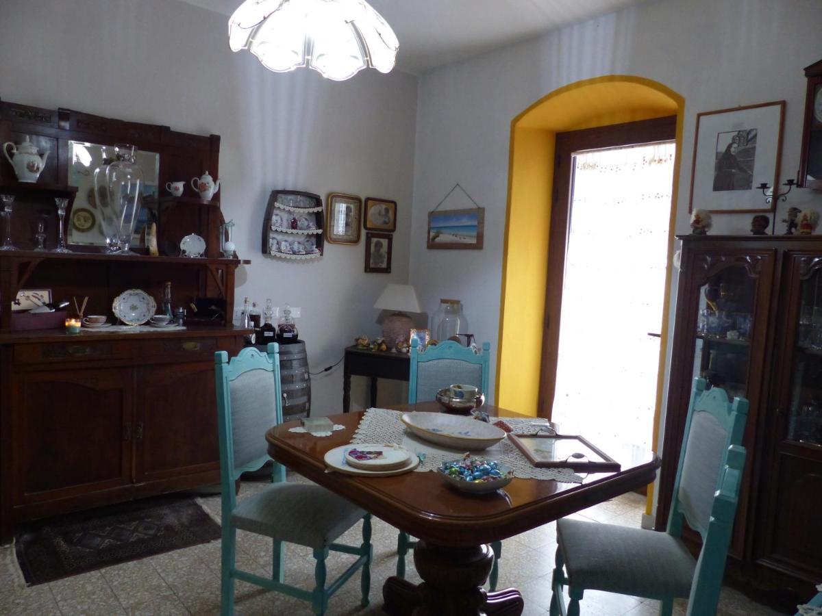 B&B Ammentos Magomadas Bagian luar foto